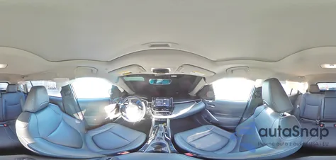 2022 Toyota Corolla Cross Xle from USA, damaged, VIN 7MUDAAAG4NV032671